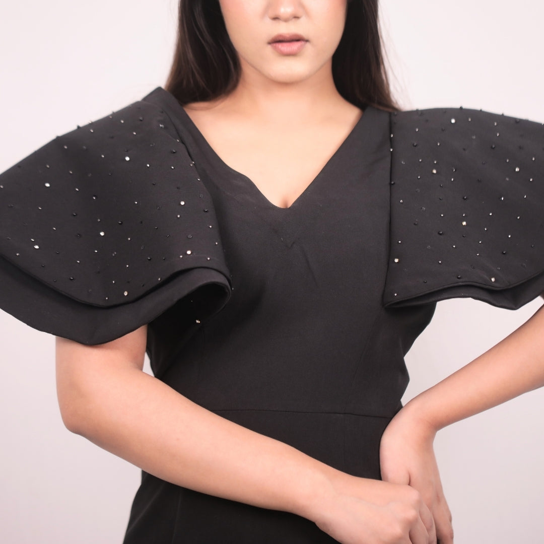 BLACK DIVA RUFFLE DRESS